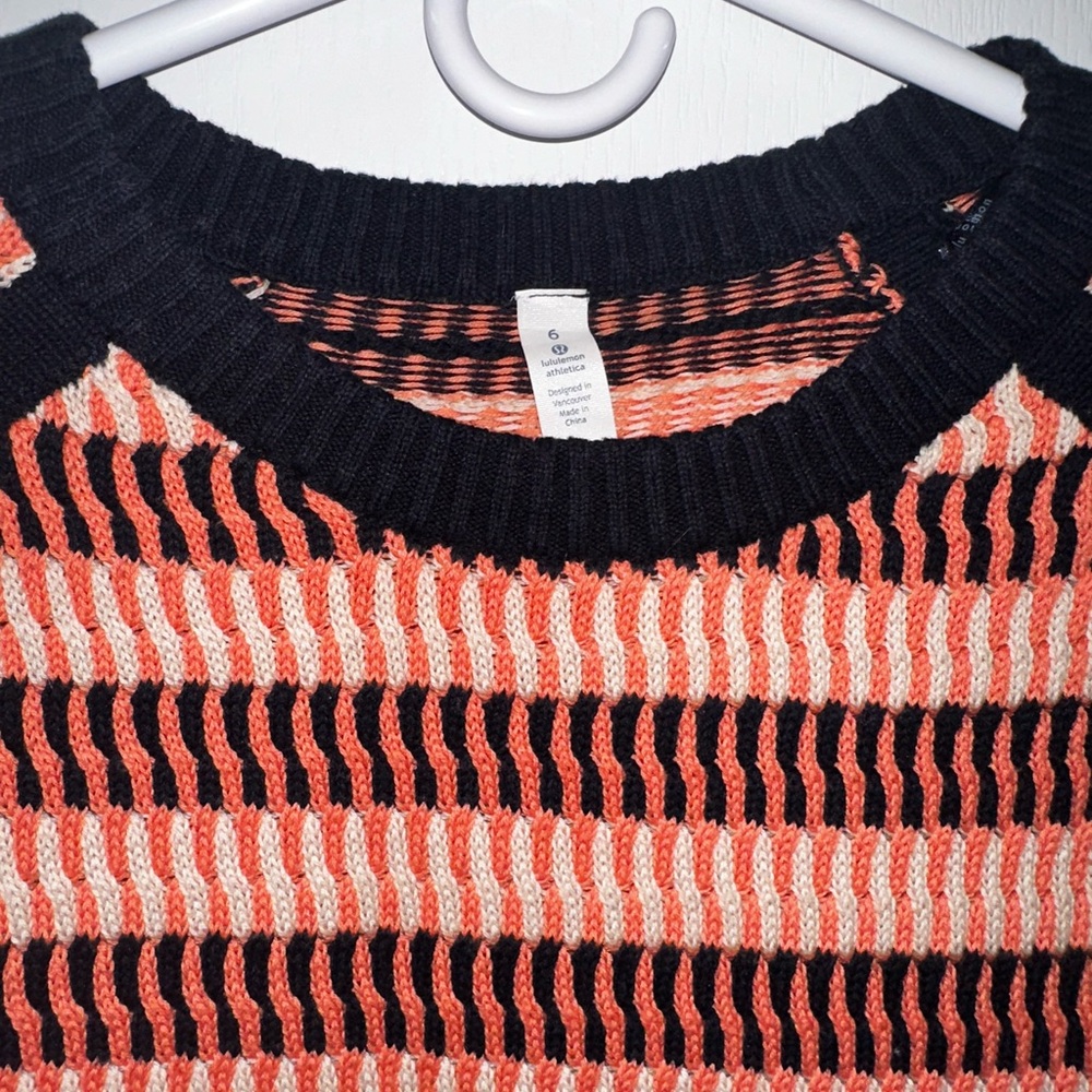 Lululemon Sweater - Picture 2 of 3